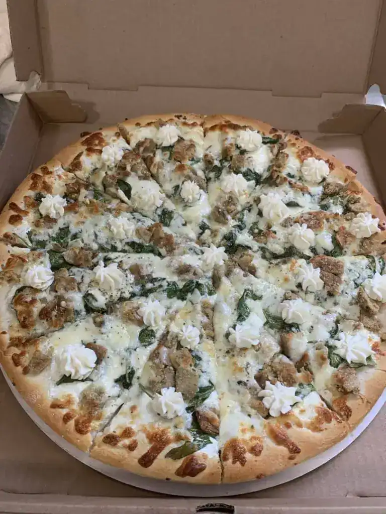 Fresh Pizza Delivery in Vernon CT